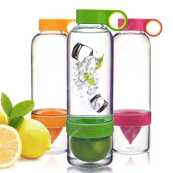Homynest 2 Pack Green Travel Water Bottle (450ml) - Built-In Citrus Juicer & Fruit Infuser - Leakproof Zinger for Active Lifestyles - 22.5cm